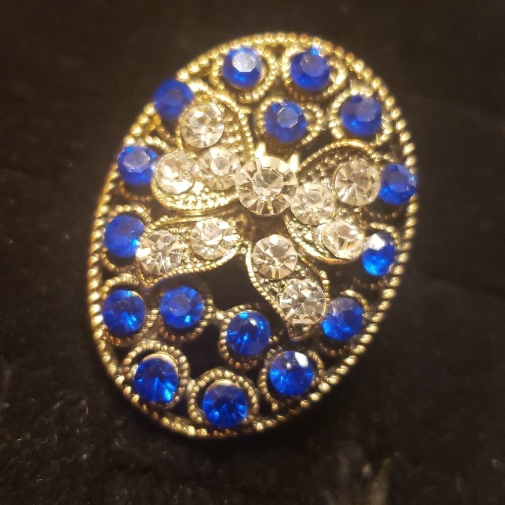 VNTG Stunning Cobalt Blue White Rhinestone Bow Adjustable Cocktail Ring